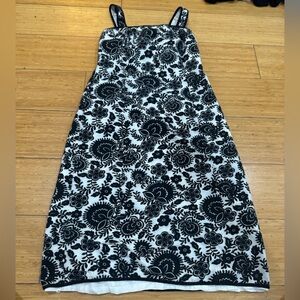 Ann Taylor Black/White Midi Dress